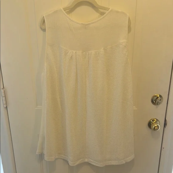 POL XL White Tank Tunic - Picture 10 of 10
